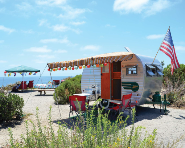Vintage Camper Trailers Book - Image 4