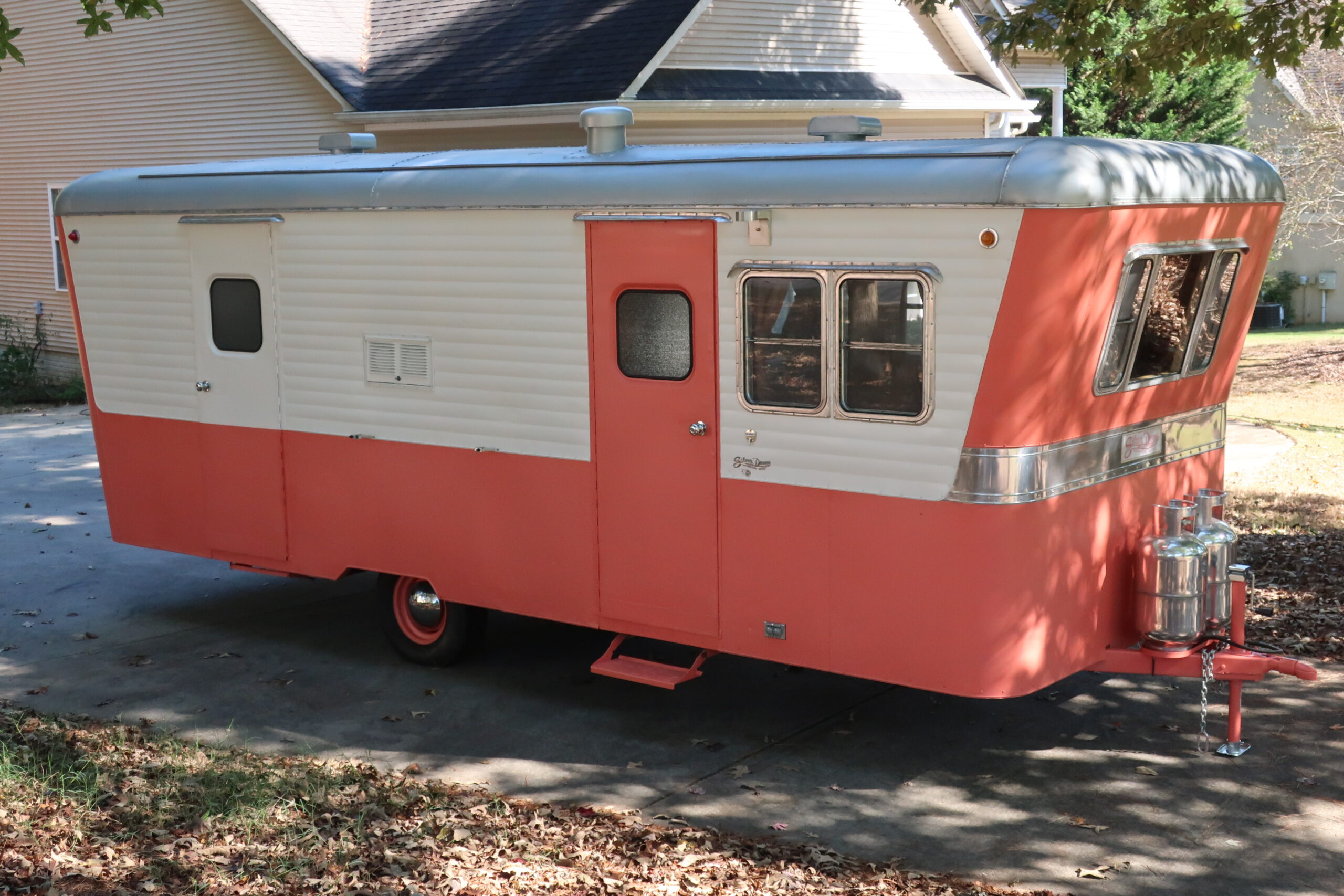 1956 Silver Dome Heritage